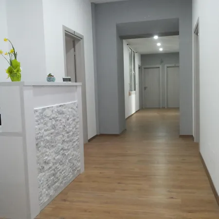 Brilliant 3* ترييستي