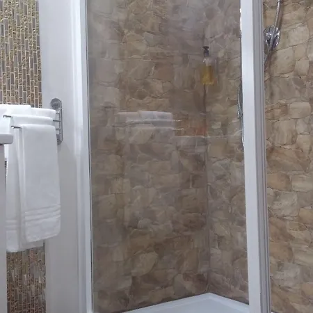 Brilliant ترييستي